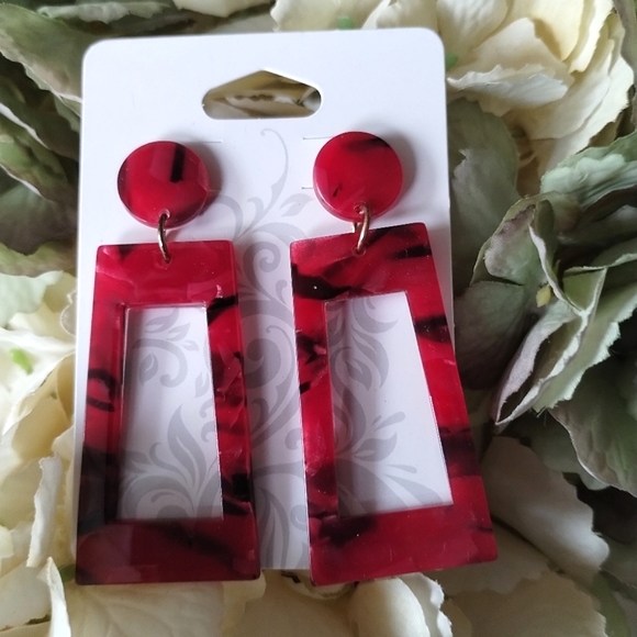 New Red Acrylic Abstract Earrings - Picture 7 of 8